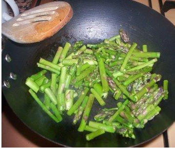 Green Asparagus Casserole with Egg Recipe