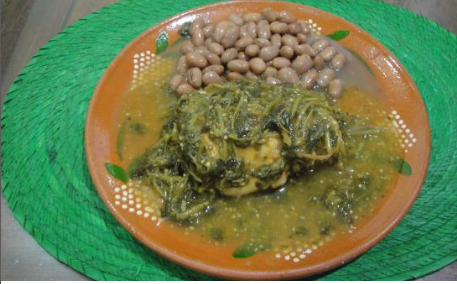 Purslane recipe in green sauce