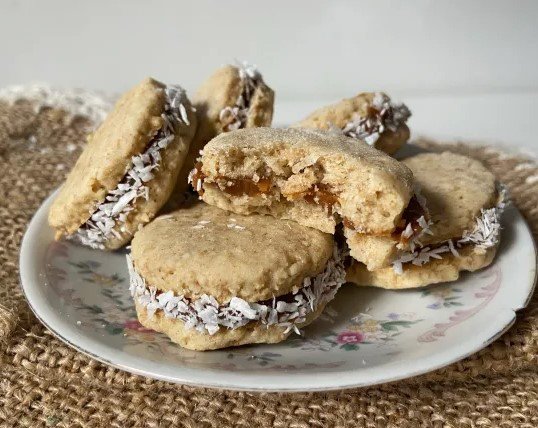 Alfajores recipe with oats and coconut